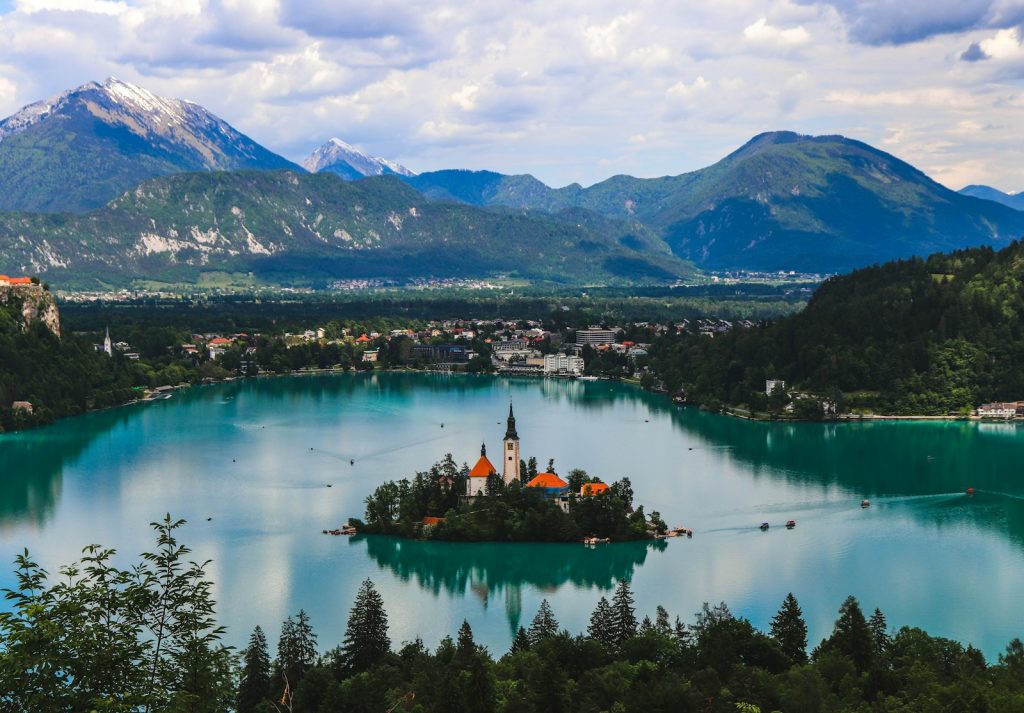 Lake Bled: Slovenia’s Fairytale Getaway in the Julian Alps Lake Bled: Slovenia’s Fairytale Getaway in the Julian Alps
